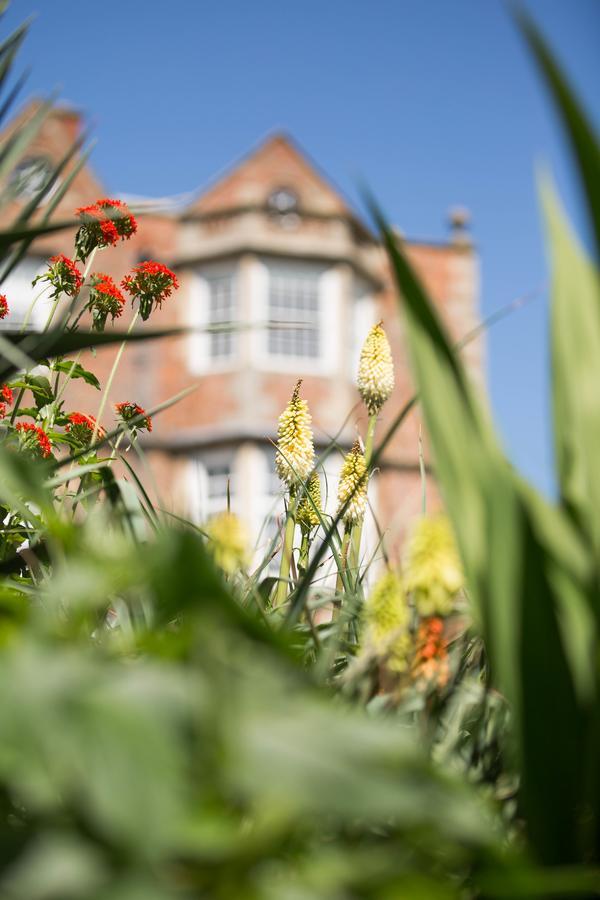 Goldsborough Hall Knaresborough Eksteriør billede