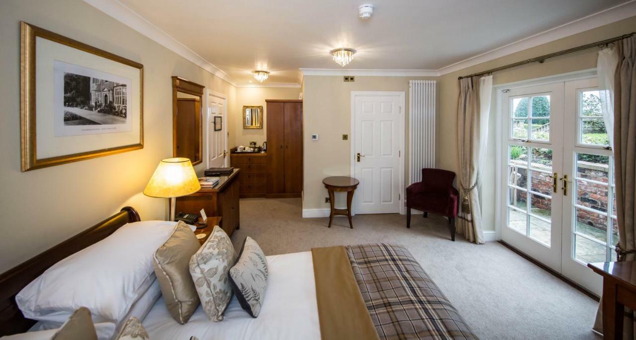 Goldsborough Hall Knaresborough Eksteriør billede
